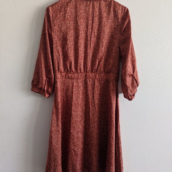 Long-sleeve Orange Collar Dress - Picture 5 of 5